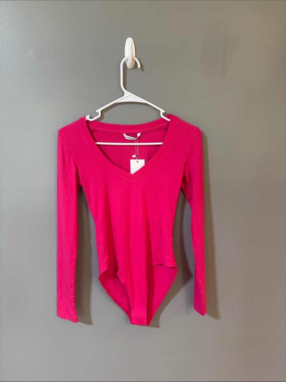 Mangopop hot pink long sleeve bodysuit XS